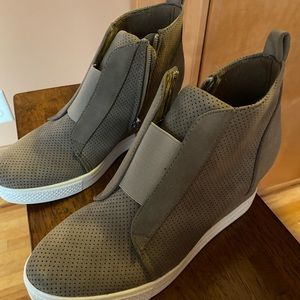 Ccocci Zoey Wedgie Booties.